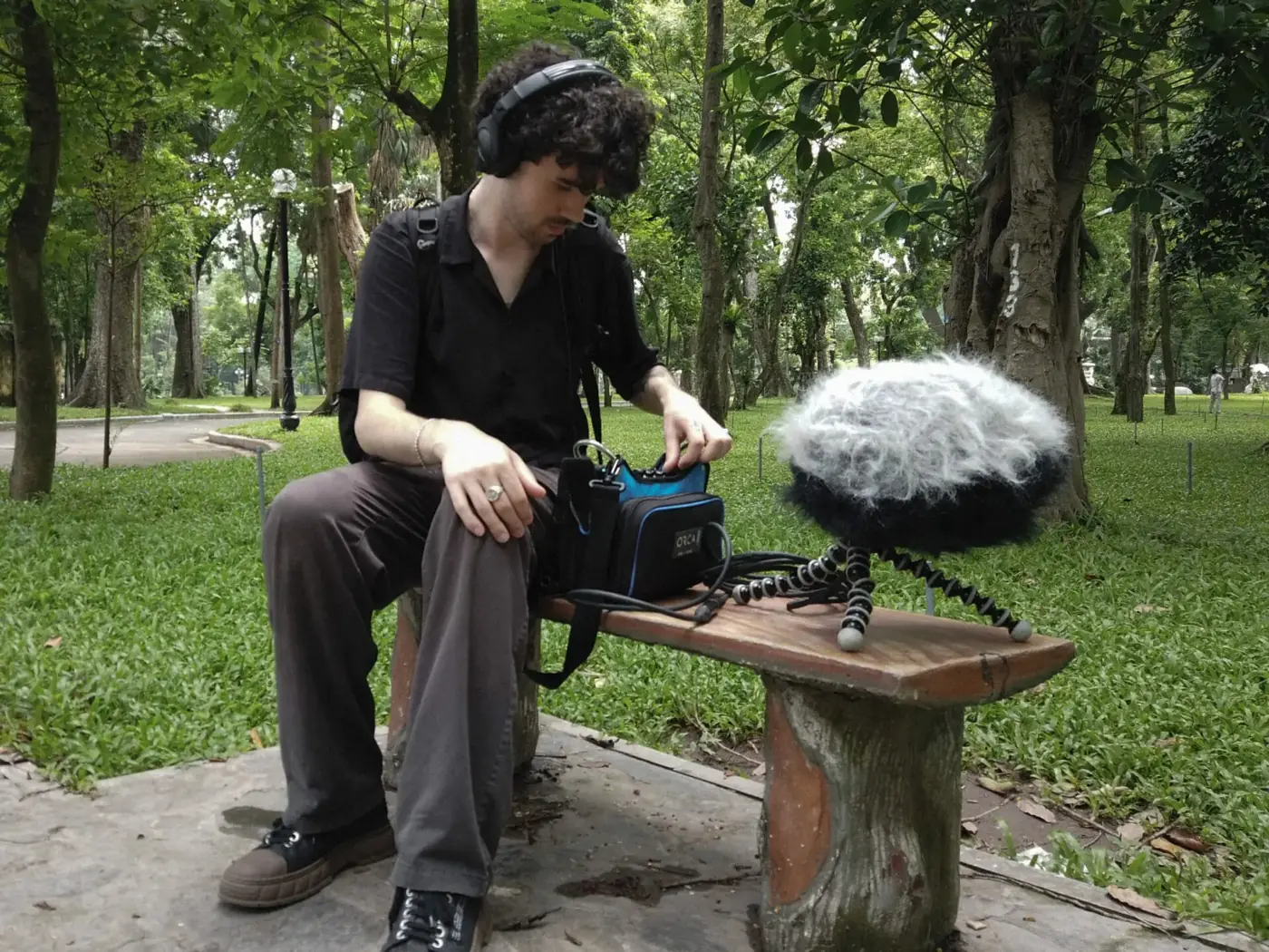 MNTRA field recording session